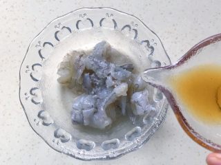 9、红飞翠舞芙蓉滑虾球,一点料酒