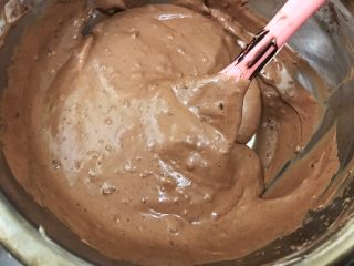 14、巧克力慕斯盒子,翻拌均匀