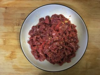 7、超满足便当(4),抓匀 腌制