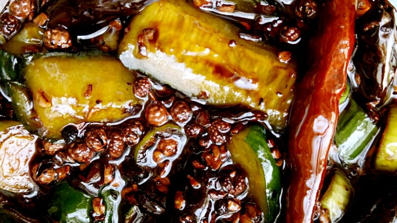 独家配方哦清脆爽口超美味下饭的腌黄瓜