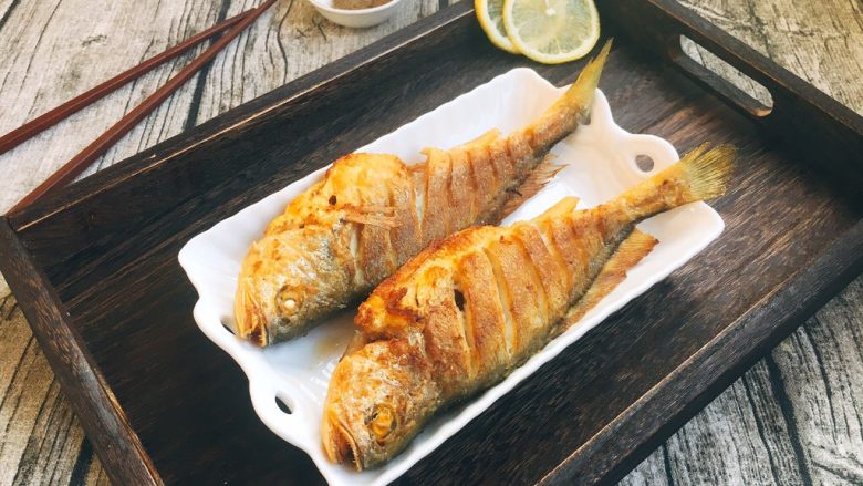 感恩节食谱香煎小黄鱼