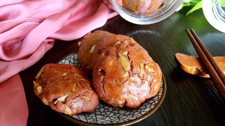 只属紫薯瓜子酥