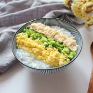 三色亲子丼稀饭适合11个月龄以上的宝宝