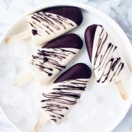 麦片巧克力脆皮雪糕