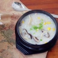 香菇鸡肉粥