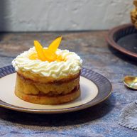 奶黄千层果味奶油蛋糕