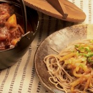 番茄煨牛腩酸菜汆儿面