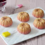 火红果藜麦海绵蛋糕