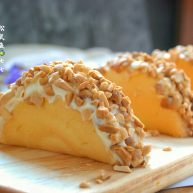 网红花生小贝蛋糕