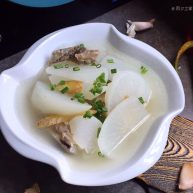 萝卜骨头汤