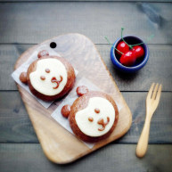 猴赛雷卡通猴子馒头