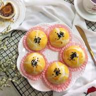 酥掉渣的蛋黄酥月饼季做起来