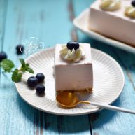 蓝莓酸奶慕斯蛋糕免烤版