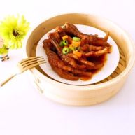 广式早茶豉汁蒸凤爪