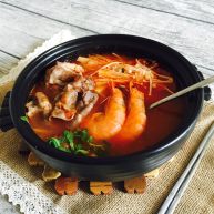 番茄金针菇肥牛