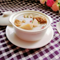 感恩节食谱排骨藕汤