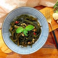 超简单的蒜蓉凉拌盐渍海带