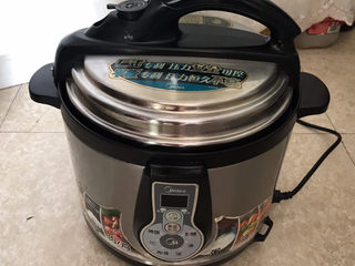 11、爆炒牛肚,用压力锅，煮40分钟