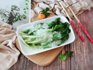 16、蒜泥生菜,清香爽脆 蒜香美味