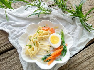 13、清爽豆浆凉面,清爽不油腻，头伏天的首选！