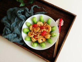 16、时蔬烩虾球,清香不油腻 立夏美食