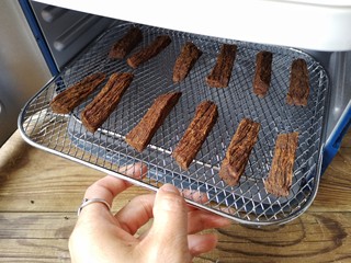 14、牛肉干,到时,牛肉干完成。