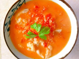 6、蕃茄龙利鱼,撒点白芝麻，就哦克了