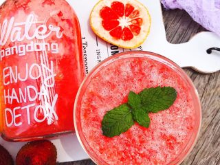 17、蜂蜜荔枝西柚汁,说实话我都有点不舍得喝了，哈哈