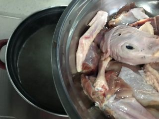 14、笋干老鸭煲（高压锅版）,下老鸭