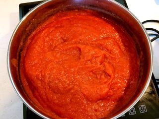 8、山楂糕,打好的山楂泥