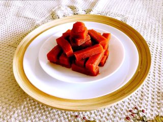 17、山楂糕,口感细腻,酸酸甜甜