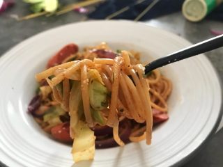 13、家常版拿波里意面,蔬菜随喜好添加