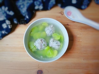 19、蚕豆仁汆汤丸子,蚕豆非常鲜