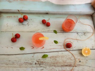 15、健脾养胃助消化的山楂汁,成品，美美的拍一张