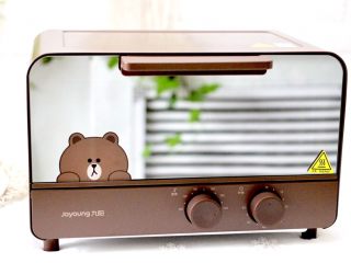 12、时蔬孜然烤鸡肉串,200度烤15分钟即可。