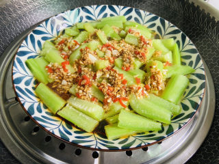 18、蒜蓉蒸丝瓜,成品图