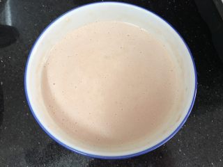 12、蕃茄鸡蛋饼+花生芝麻浆,搅拌均匀至无干粉颗粒