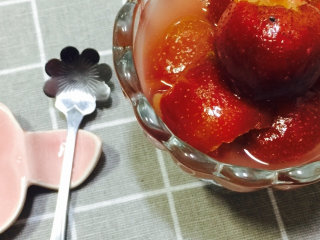 12、冰糖山楂,摆拍几张 然后塞进冰箱