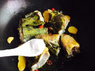 13、黄刺鱼炖豆腐,1小茶匙盐