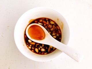 12、减肥菜品  老醋蛰头,加入1勺香油