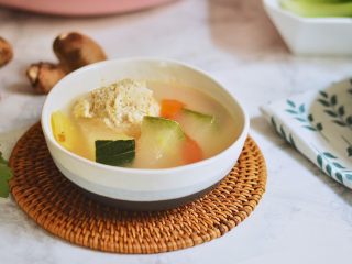 12、肉丸子冬瓜汤,成品图。