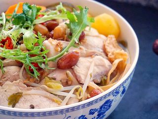 34、酸菜鱼,近看