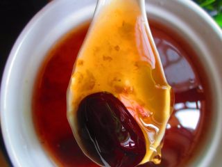 10、红枣炖桃胶,香甜嫩滑，很好喝