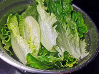 4、西红柿炒豆腐,春菜