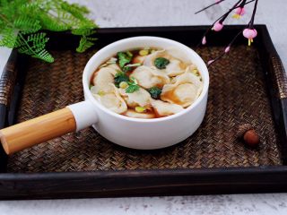 20、猪肉酸菜馄饨,成品一