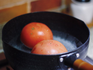 5、RUSSIA，牛肉罗宋汤,西红柿水煮去皮