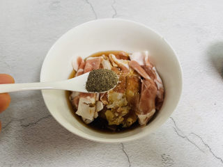 8、葱爆羊肉片,黑胡椒碎