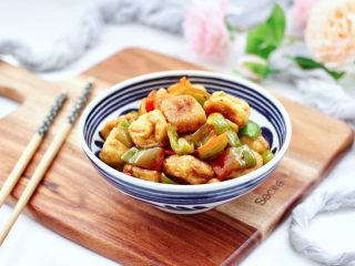 16、酱香包浆豆腐,成品