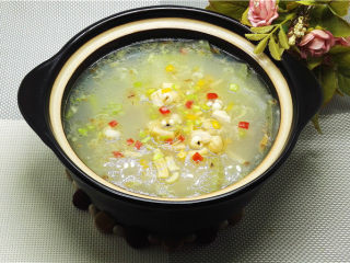 17、薏米干贝冬瓜煲,成品图