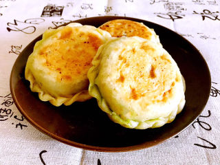 30、鸡蛋韭菜盒子,鸡蛋韭菜盒子出锅了~